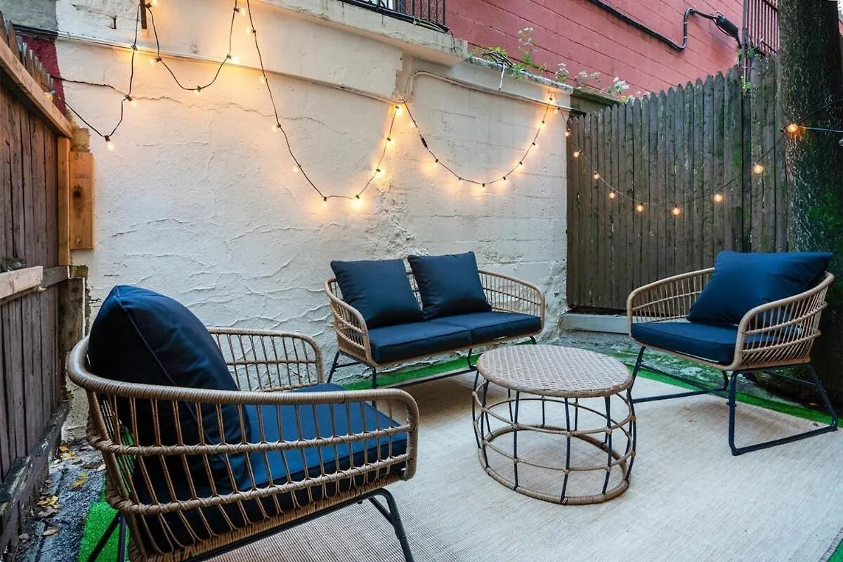 74-1C New Studio With Private Outdoors - Gym New York