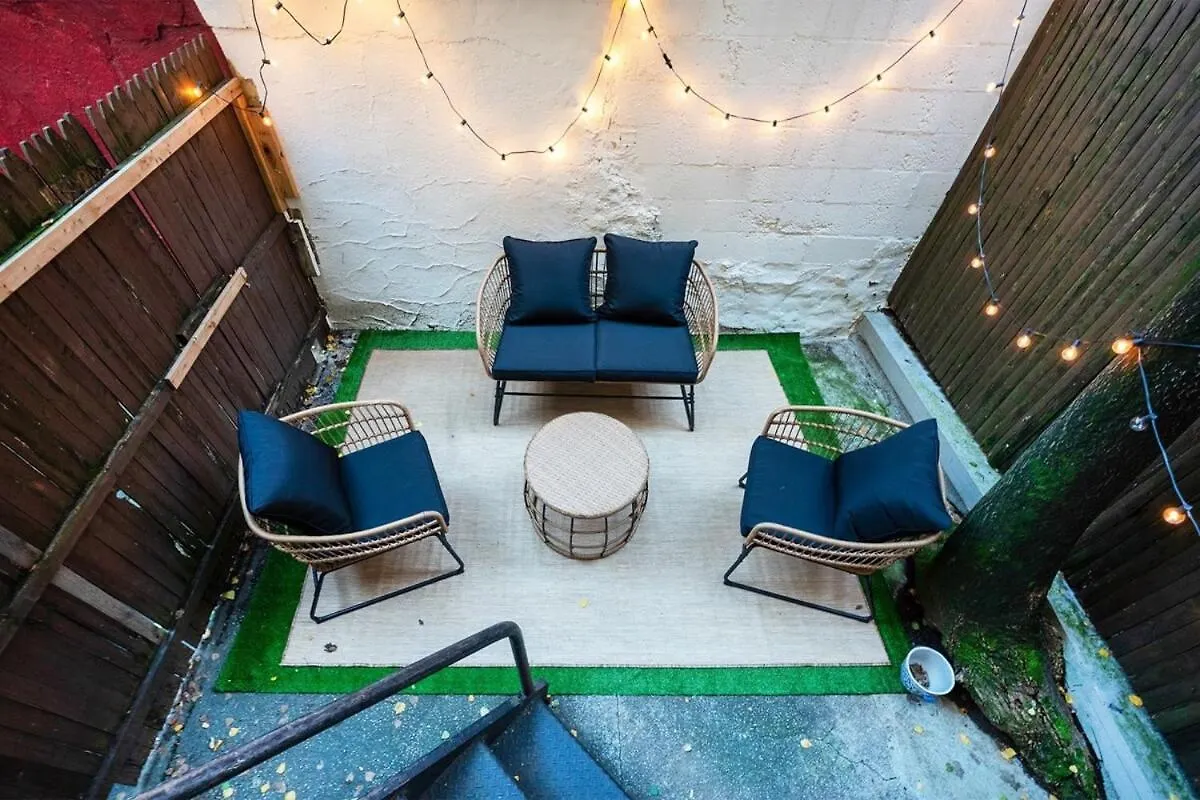 Apartmán 74-1C New Studio With Private Outdoors - Gym New York